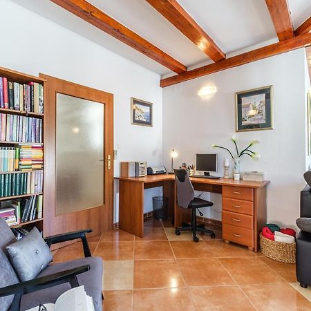 Nerezisca Guest House Barbara מראה חיצוני תמונה