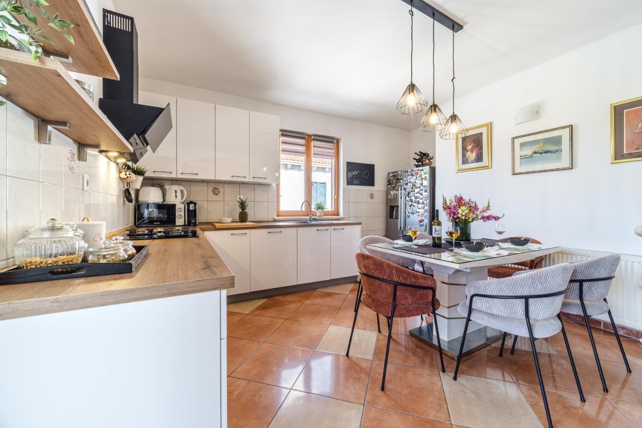 Nerezisca Guest House Barbara מראה חיצוני תמונה