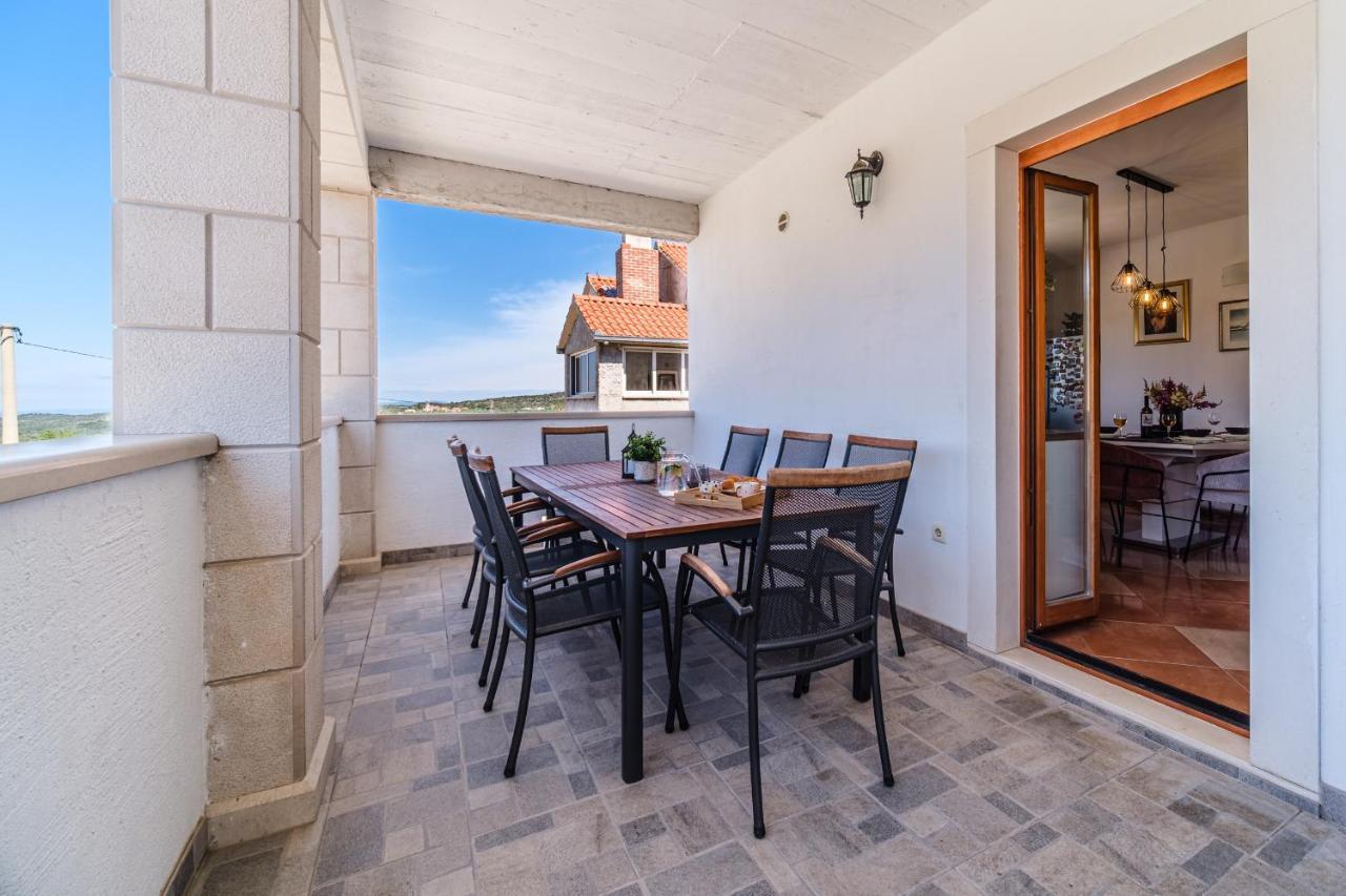 Nerezisca Guest House Barbara מראה חיצוני תמונה