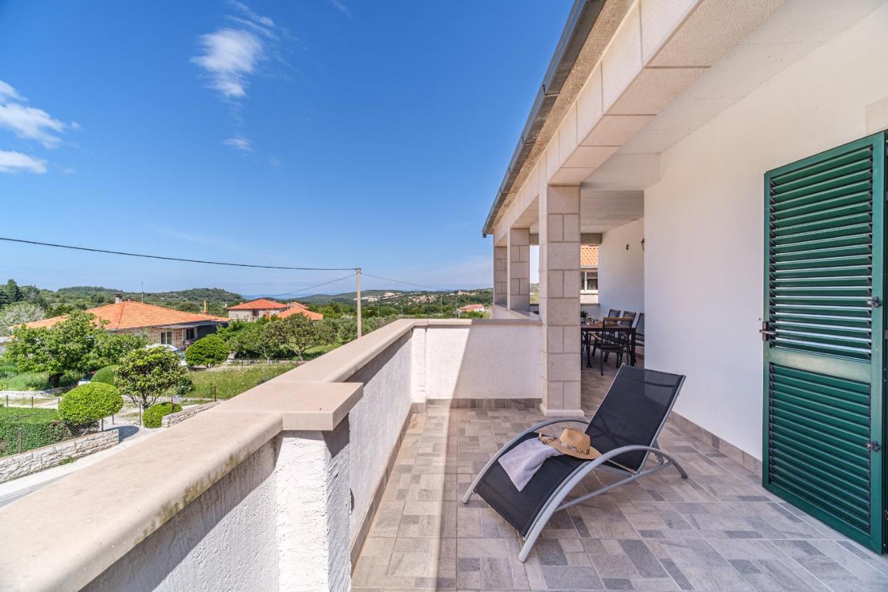 Nerezisca Guest House Barbara מראה חיצוני תמונה