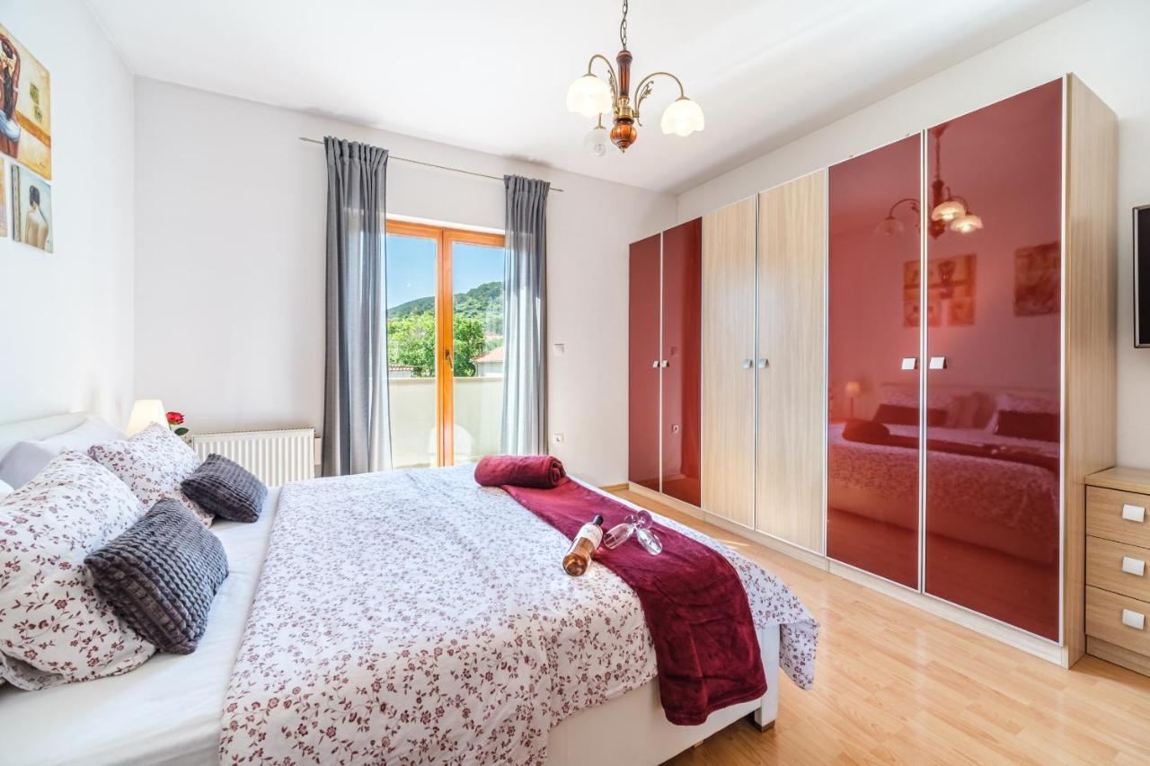 Nerezisca Guest House Barbara מראה חיצוני תמונה