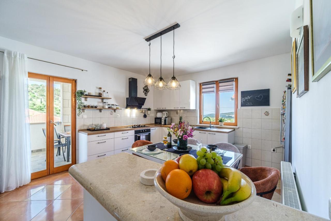 Nerezisca Guest House Barbara מראה חיצוני תמונה